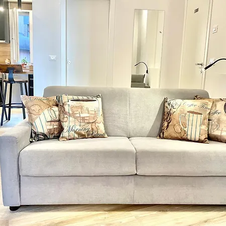 Affittacamere Un Rifugio Accogliente Nel Cuore Di - San Felice Relaxing 3*